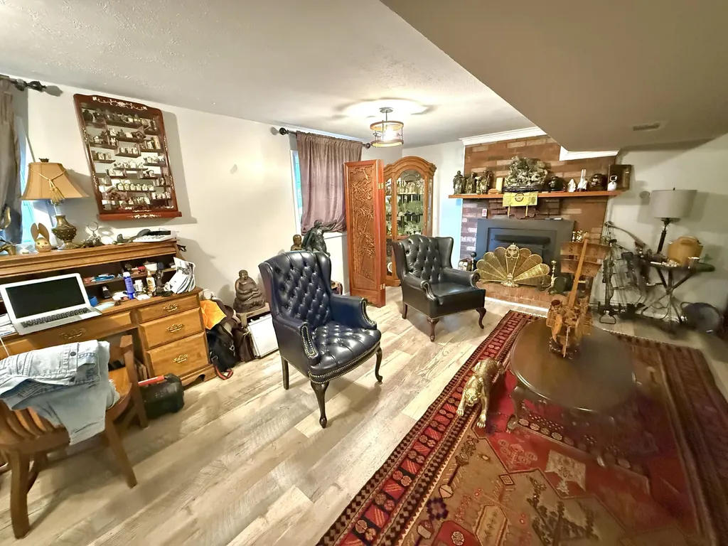 1703 New Orleans Court Lexington KY 40505