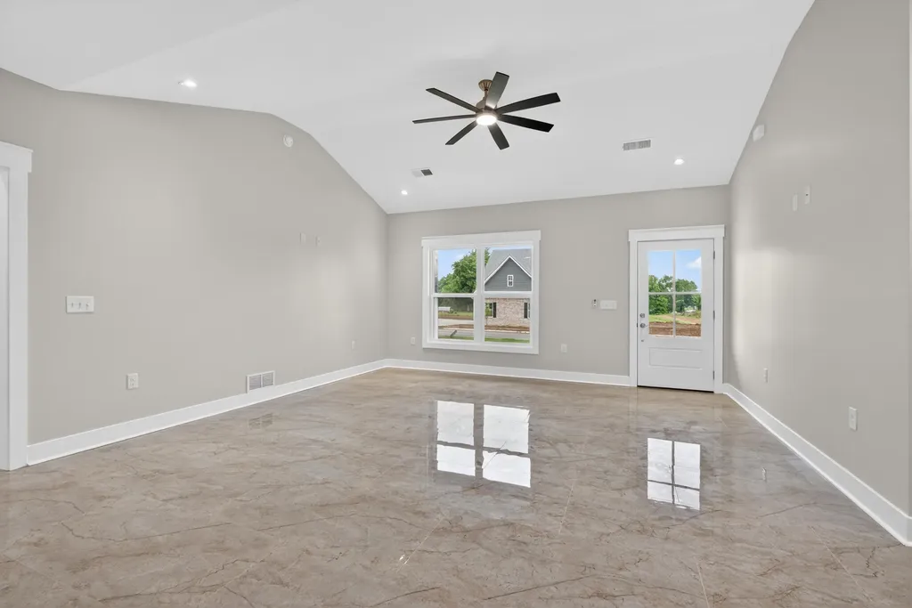 105 Stonegate Drive Danville KY 40422