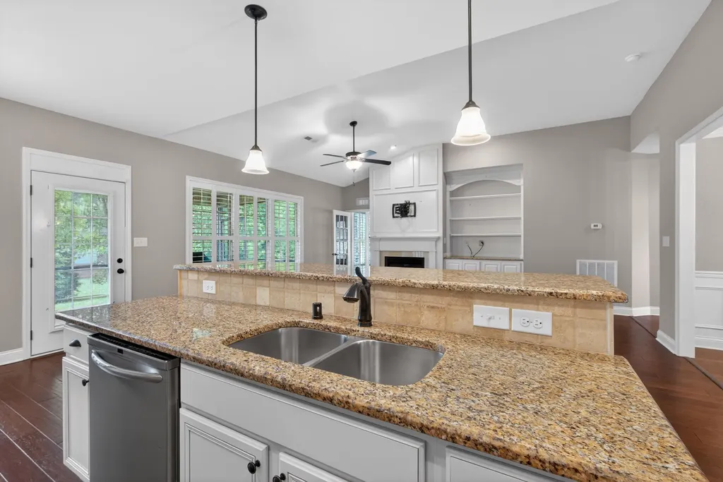 3924 Castlebridge Lane Lexington KY 40509