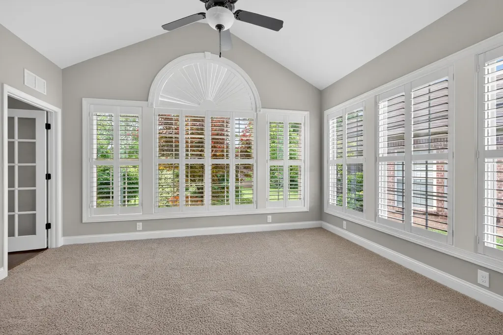 3924 Castlebridge Lane Lexington KY 40509