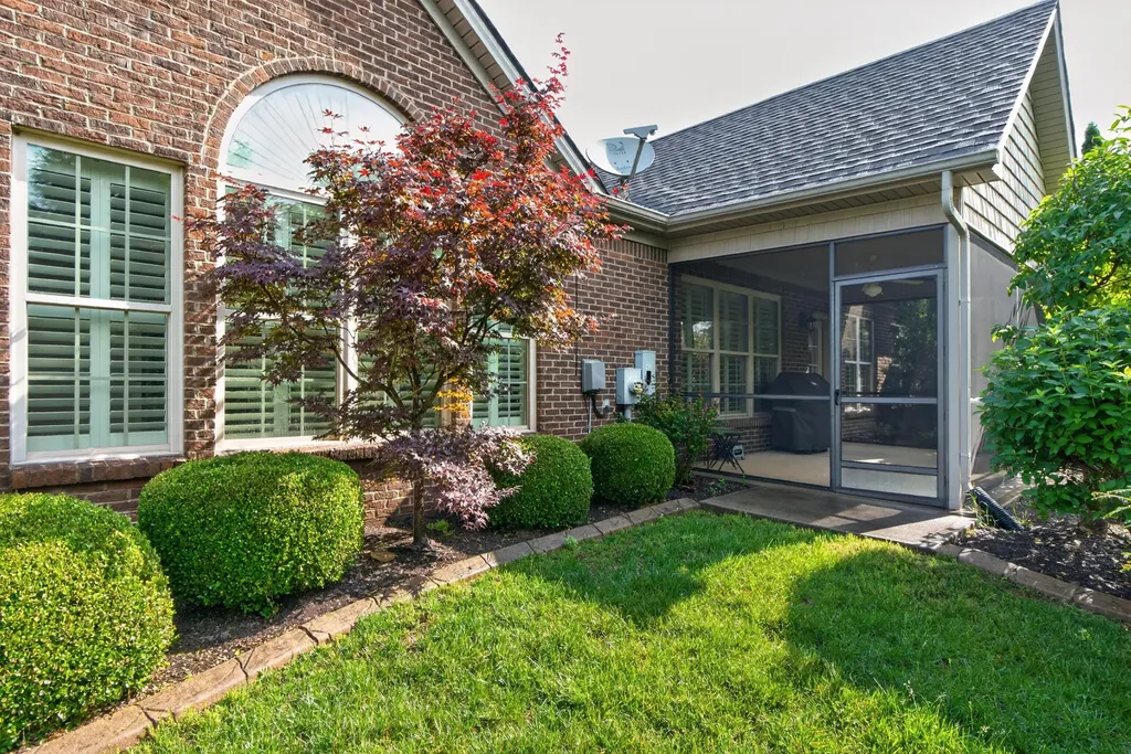 3924 Castlebridge Lane Lexington KY 40509
