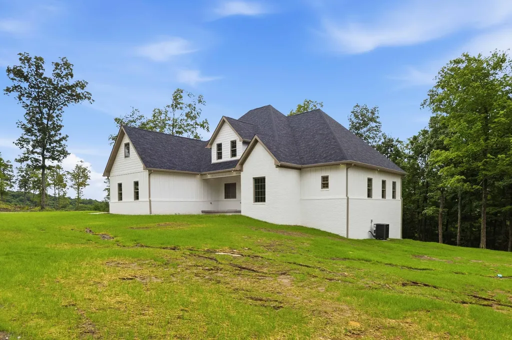 148 Knights Lane Somerset KY 42503