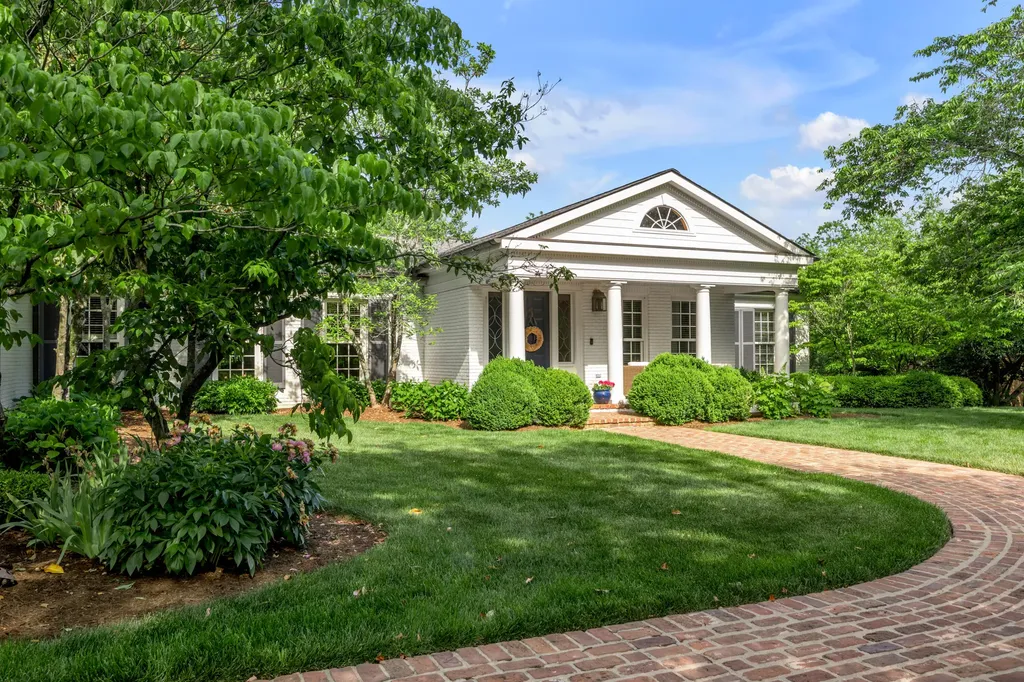 1853 Fielden Drive Lexington KY 40502