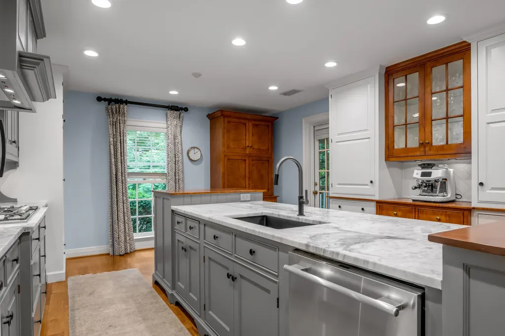 1853 Fielden Drive Lexington KY 40502