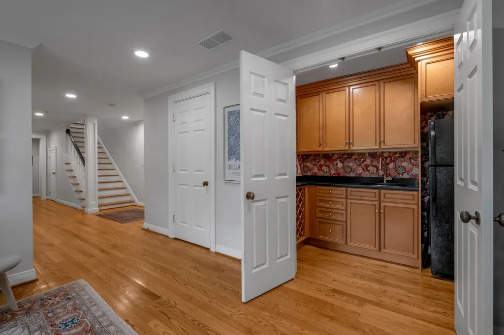1853 Fielden Drive Lexington KY 40502