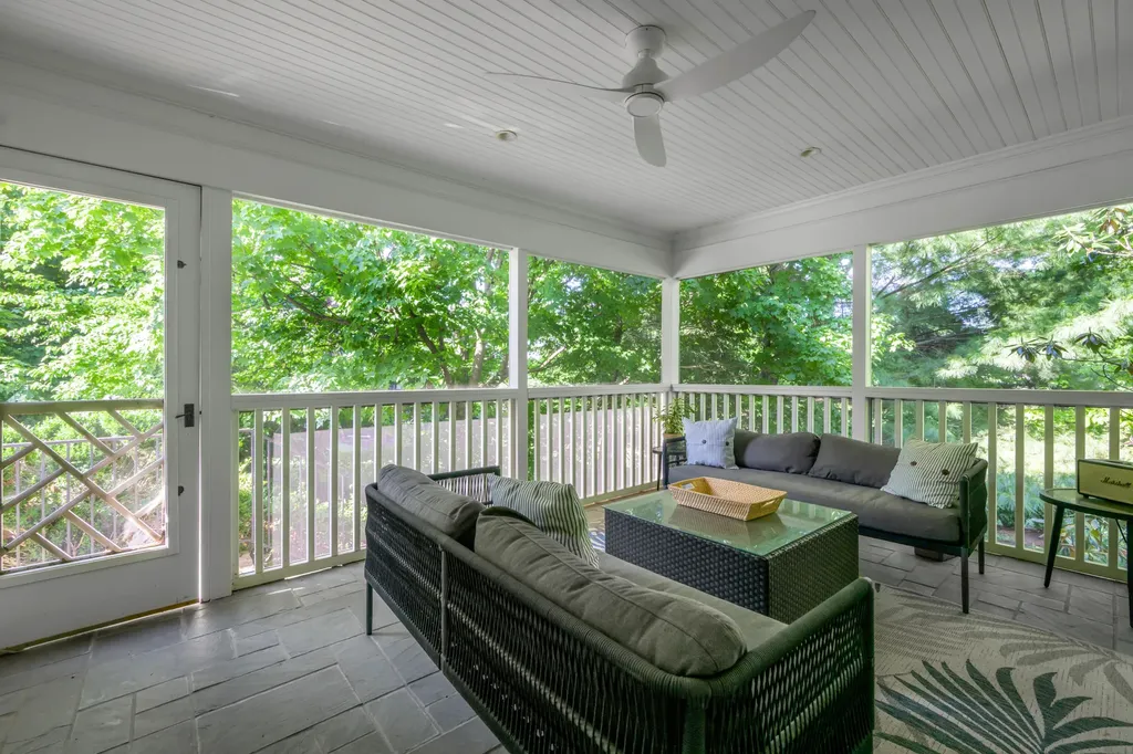 1853 Fielden Drive Lexington KY 40502
