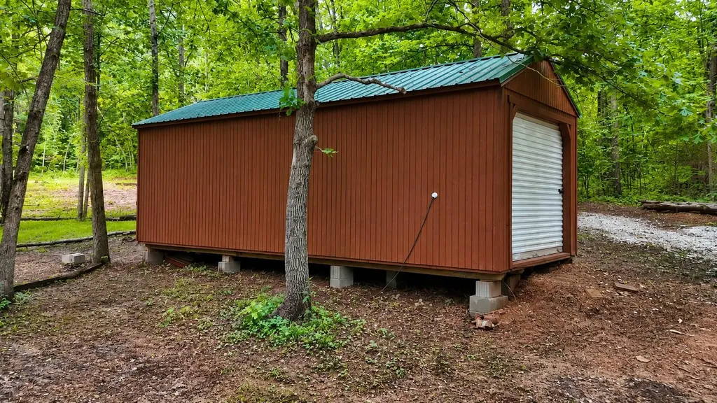 956 Furnace Mountain Road Monticello KY 42633