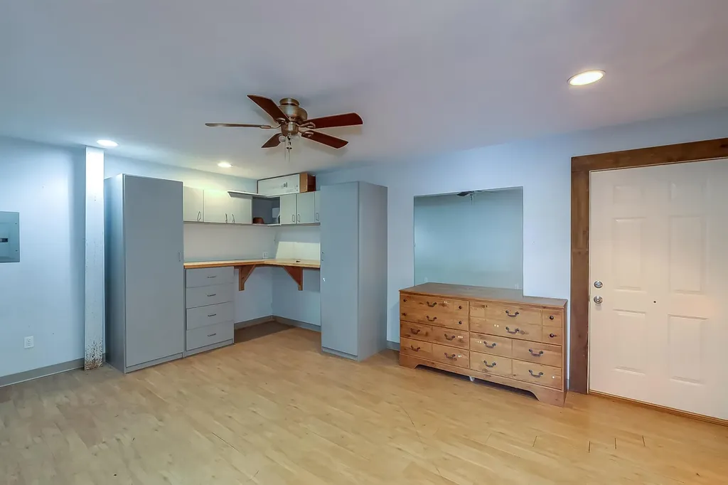 2305 Harrodsburg Road Lawrenceburg KY 40342