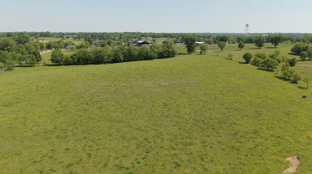 6300 Mccowans Ferry Road Versailles KY 40383