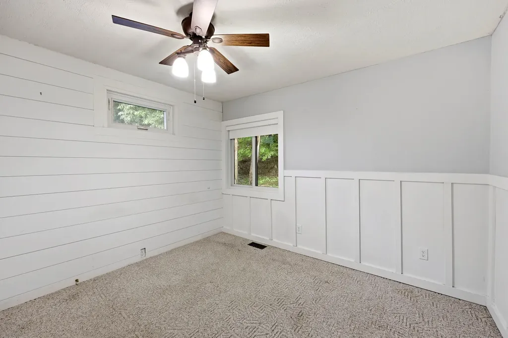 723 Chimney Rock Road Harrodsburg KY 40330