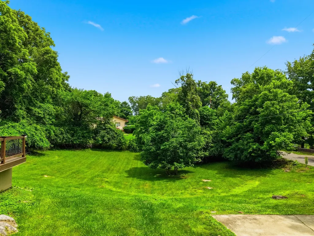 723 Chimney Rock Road Harrodsburg KY 40330