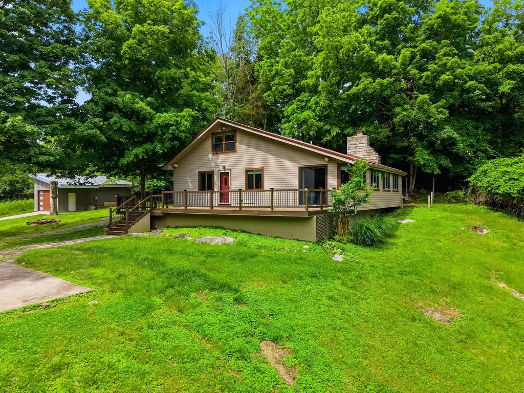 723 Chimney Rock Road Harrodsburg KY 40330