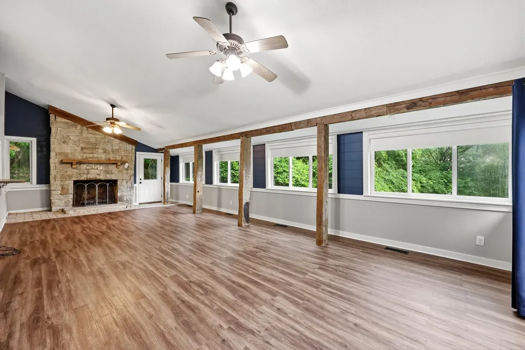 723 Chimney Rock Road Harrodsburg KY 40330