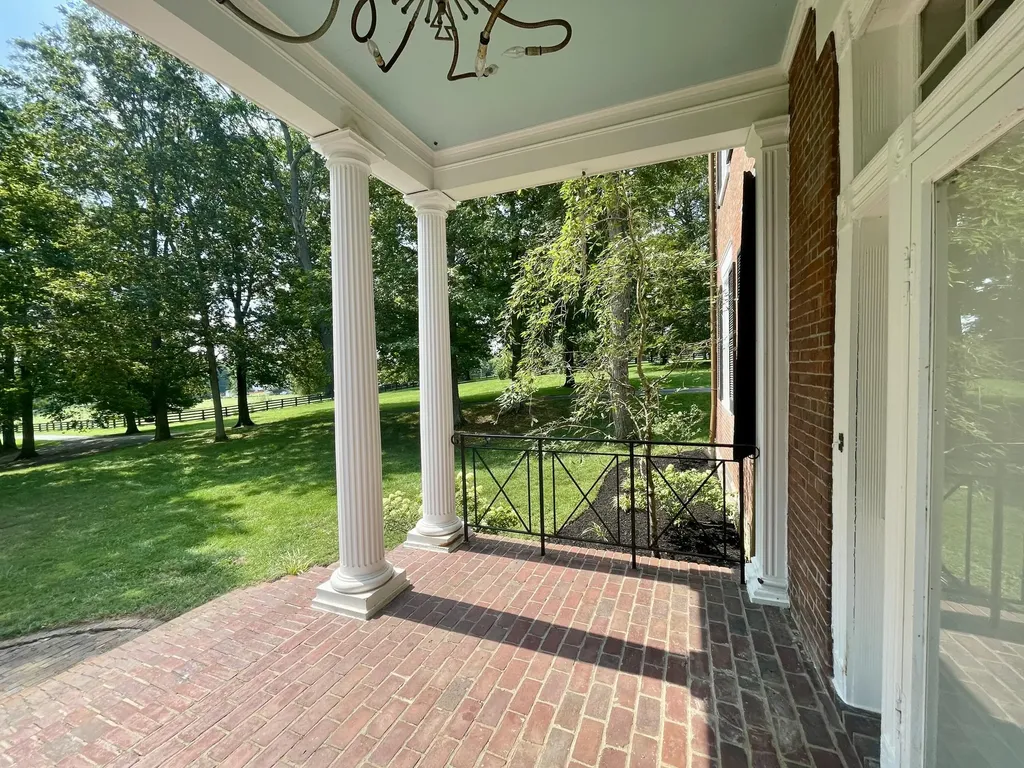 231 Kentucky 36 Cynthiana KY 41031