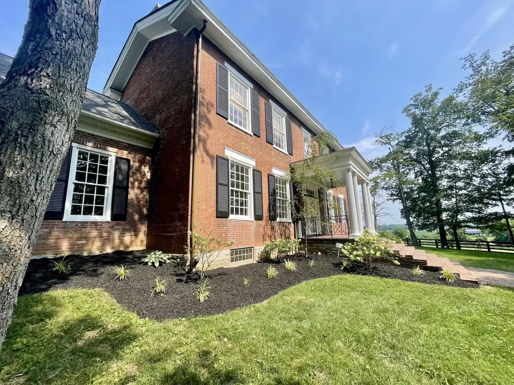 231 Kentucky 36 Cynthiana KY 41031