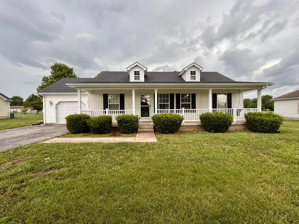 81 Brett Circle Hustonville KY 40437