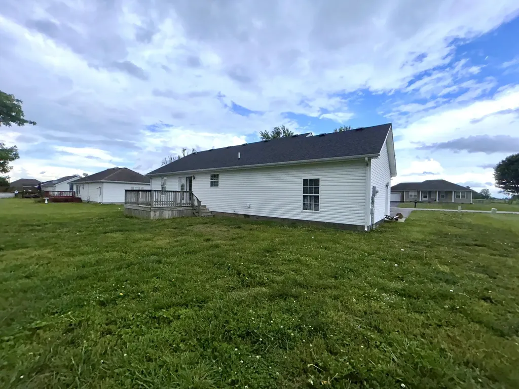 81 Brett Circle Hustonville KY 40437