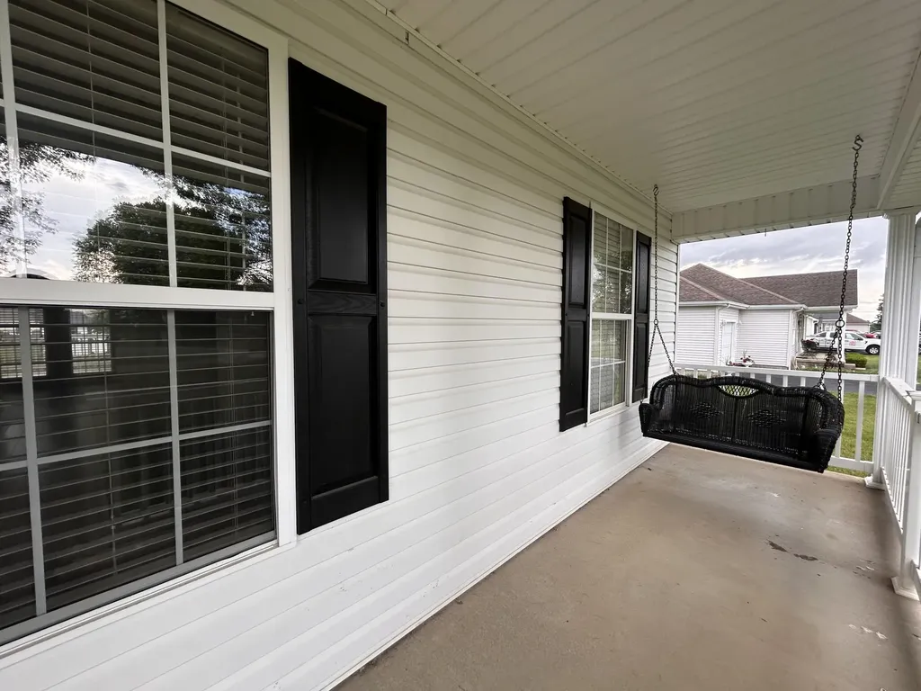 81 Brett Circle Hustonville KY 40437