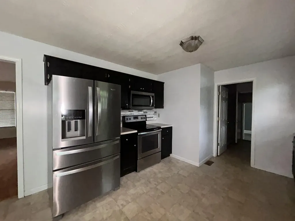 81 Brett Circle Hustonville KY 40437