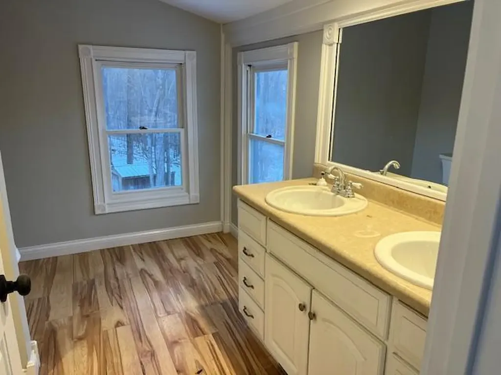 197 Janes Lane Monticello KY 42633
