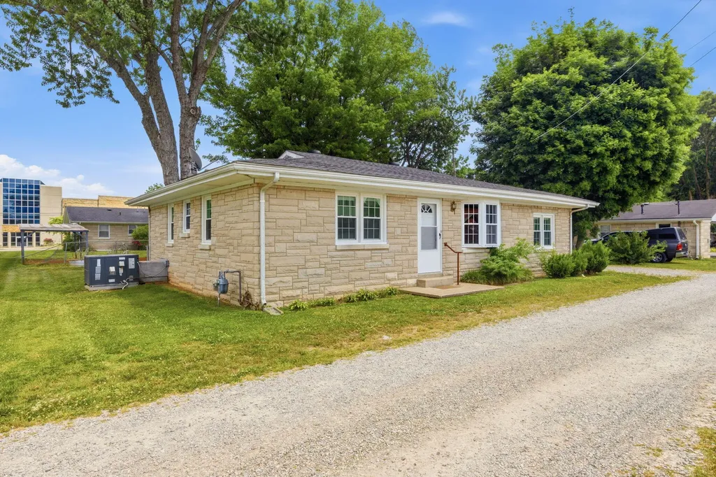 424 Church Alley Smiths Grove KY 42171