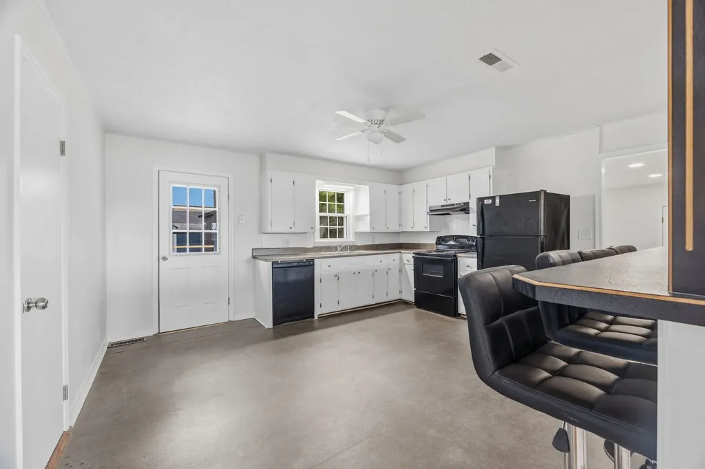 424 Church Alley Smiths Grove KY 42171
