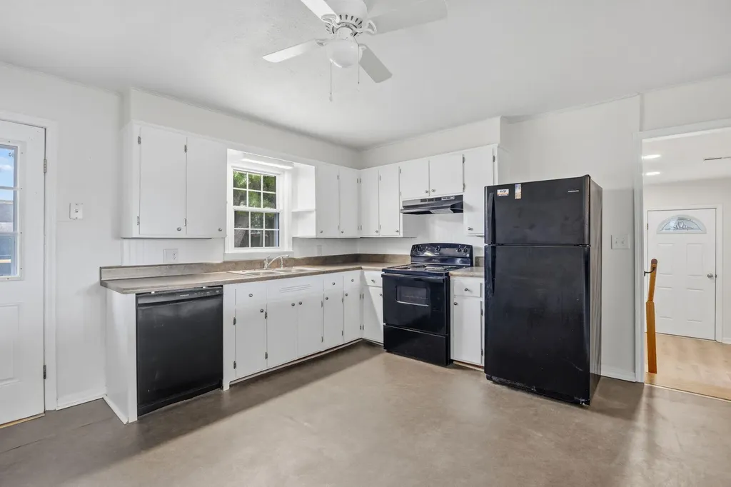 424 Church Alley Smiths Grove KY 42171