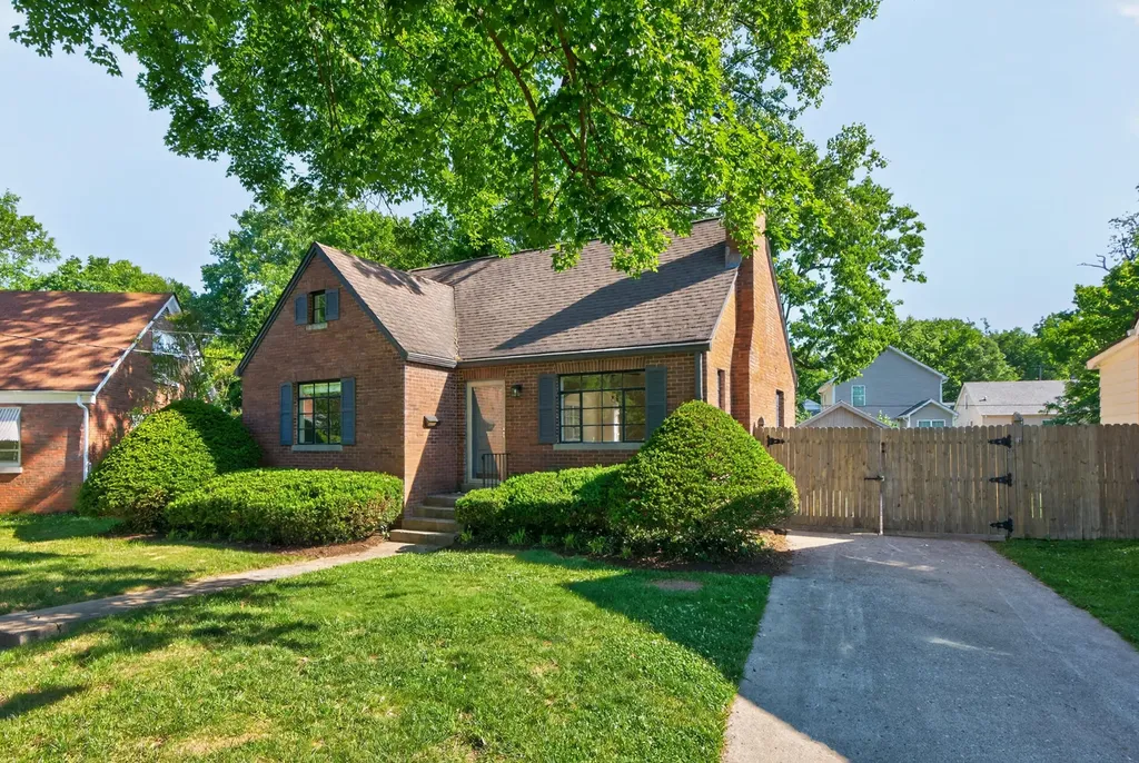 235 Dantzler Court Lexington KY 40503