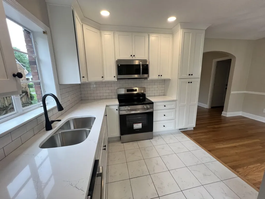235 Dantzler Court Lexington KY 40503