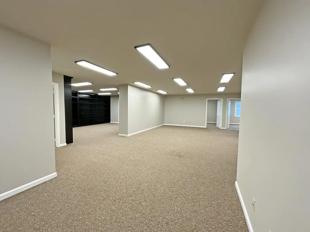 111 St James Court Frankfort KY 40601