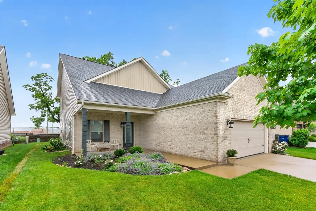 2005 Covington Drive Lexington KY 40509