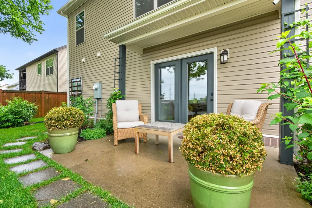 2005 Covington Drive Lexington KY 40509