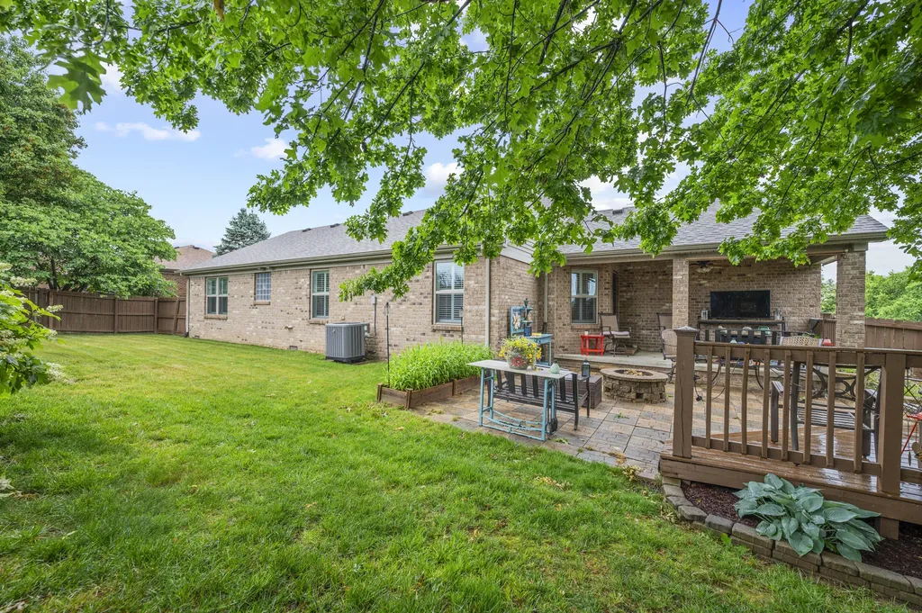 1076 Amberly Way Richmond KY 40475