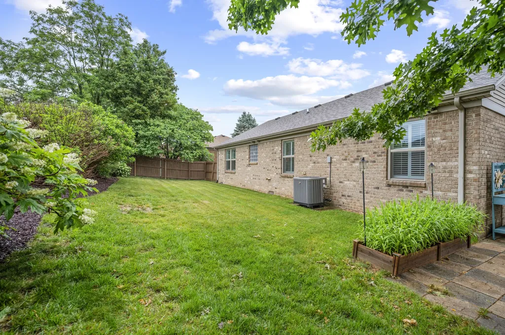 1076 Amberly Way Richmond KY 40475