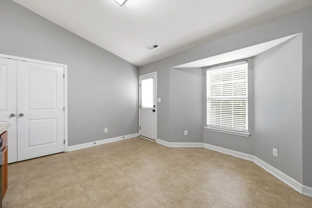 109 Maria Court Paris KY 40361