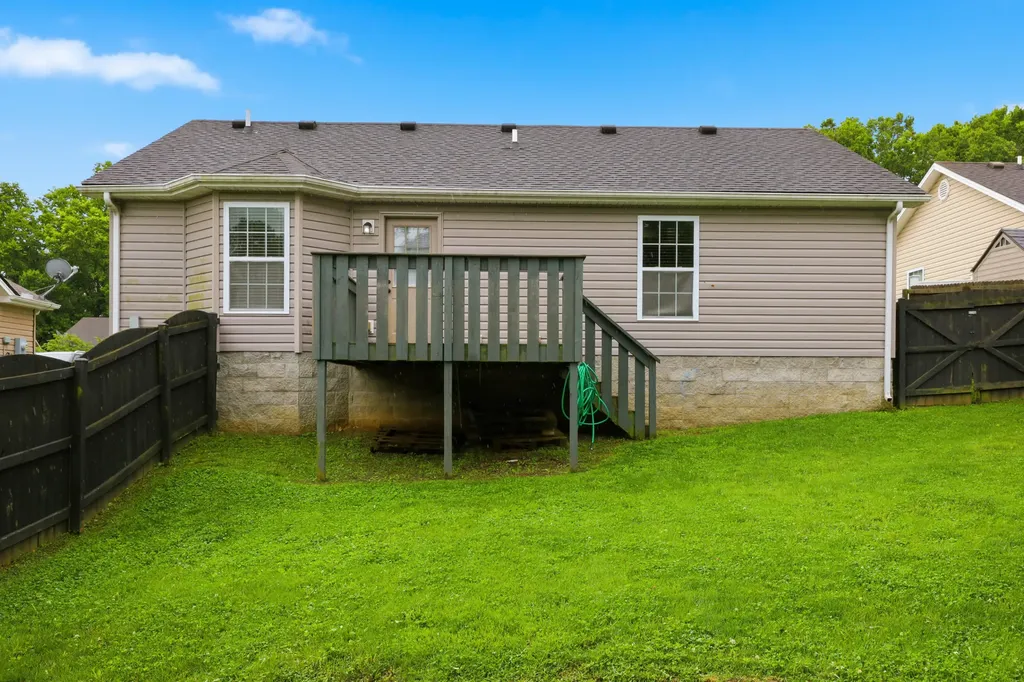 109 Maria Court Paris KY 40361