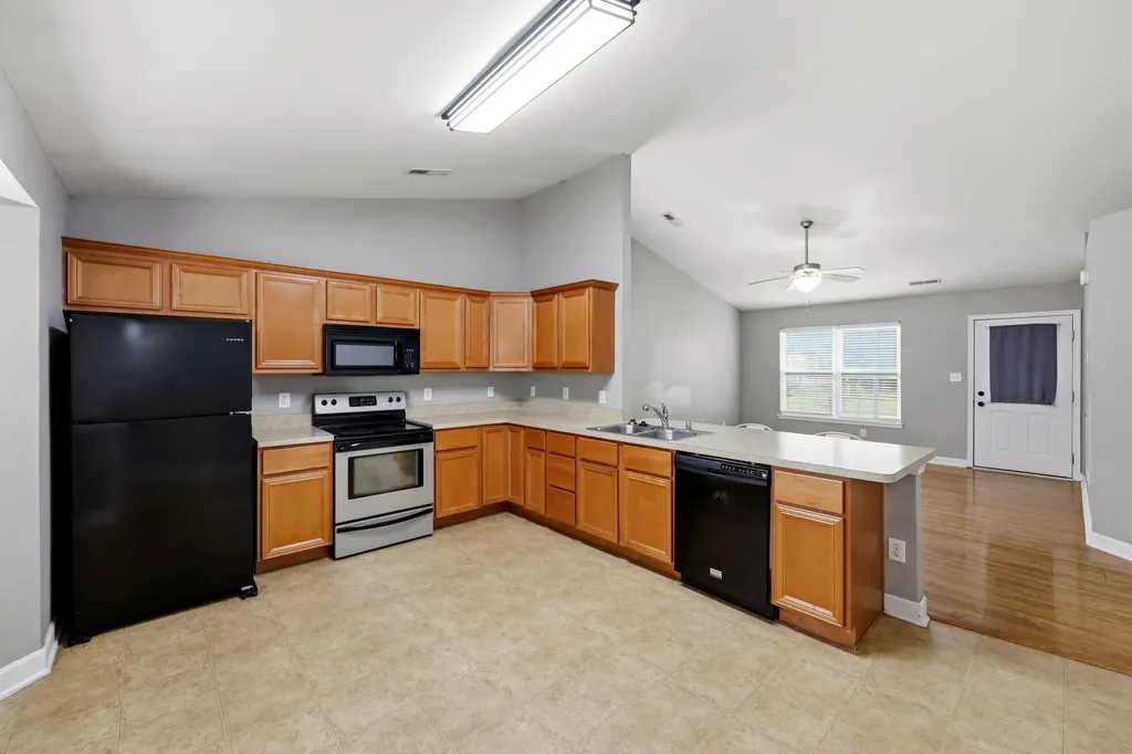 109 Maria Court Paris KY 40361