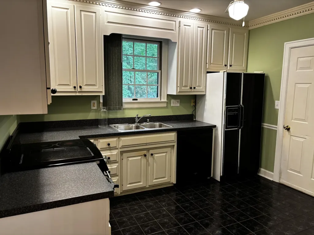 1119 Deer Haven Drive Frankfort KY 40601