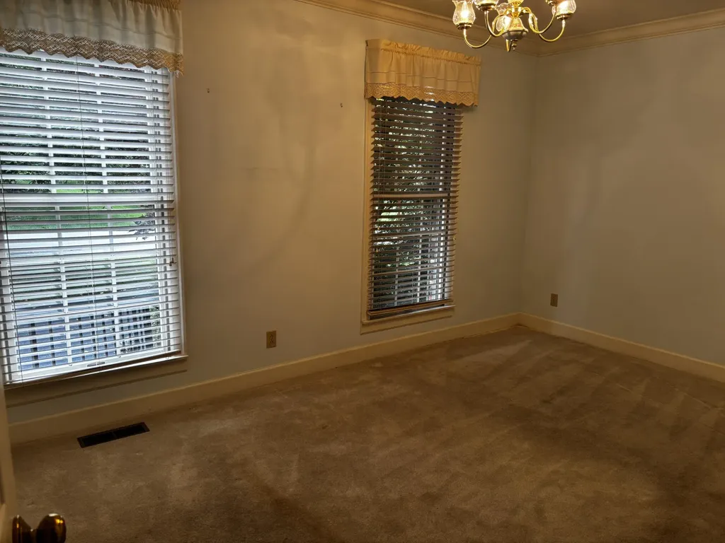 1119 Deer Haven Drive Frankfort KY 40601