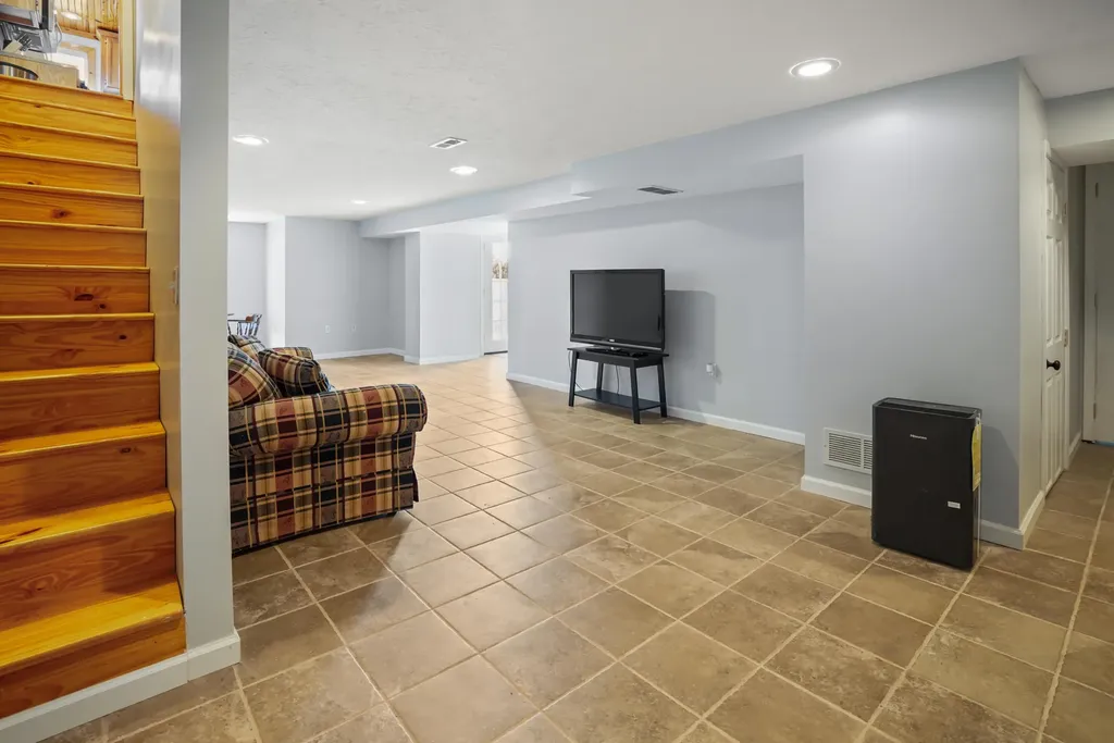 291 Sellars Road Nancy KY 42544