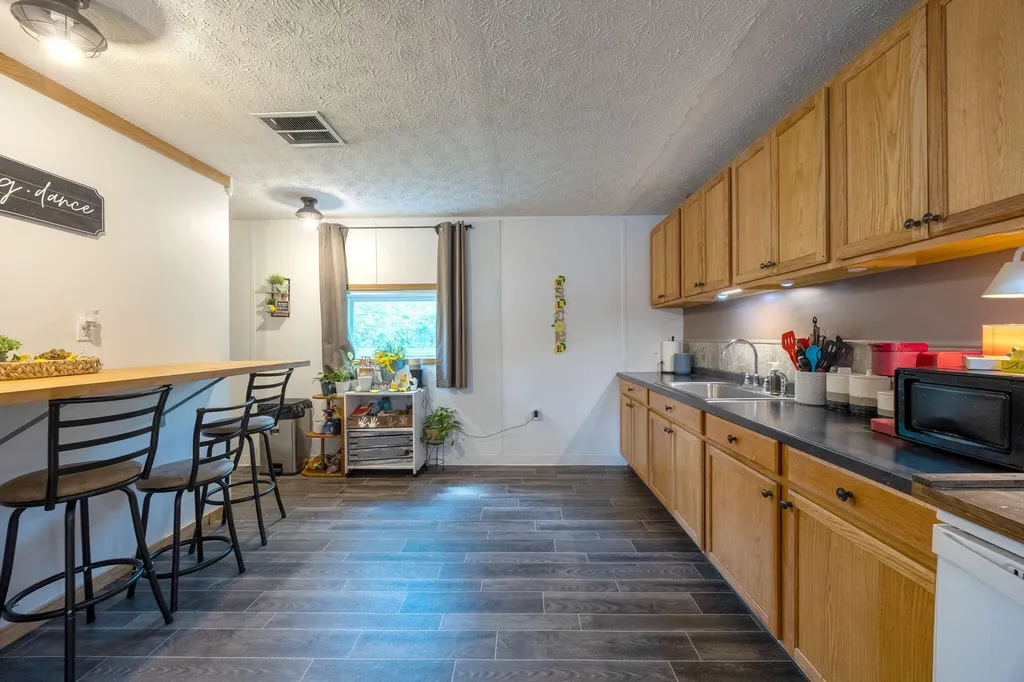 797 Slate Avenue Owingsville KY 40360