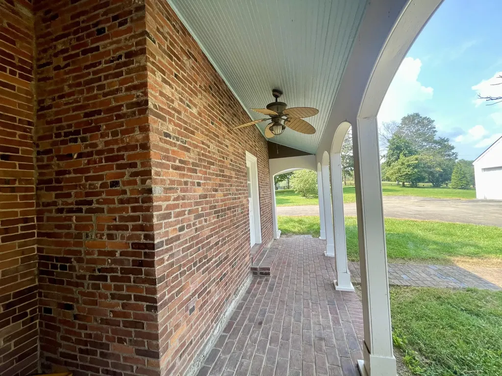 231 Kentucky 36 Cynthiana KY 41031