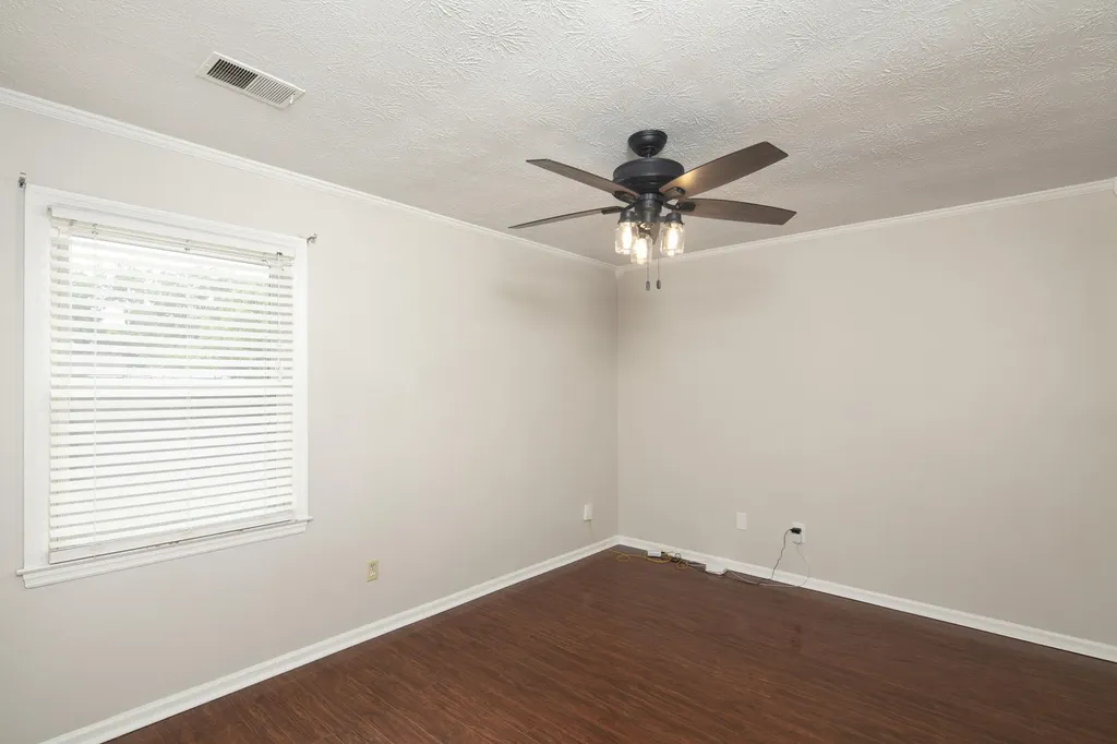 488 Larkwood Drive Lexington KY 40509