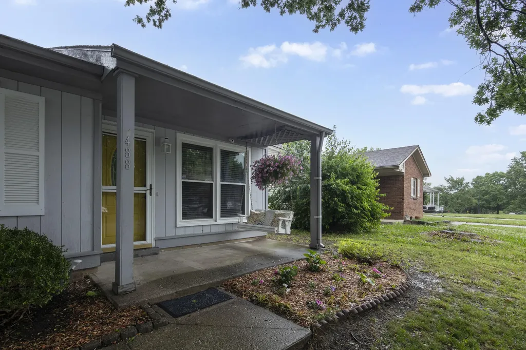 488 Larkwood Drive Lexington KY 40509