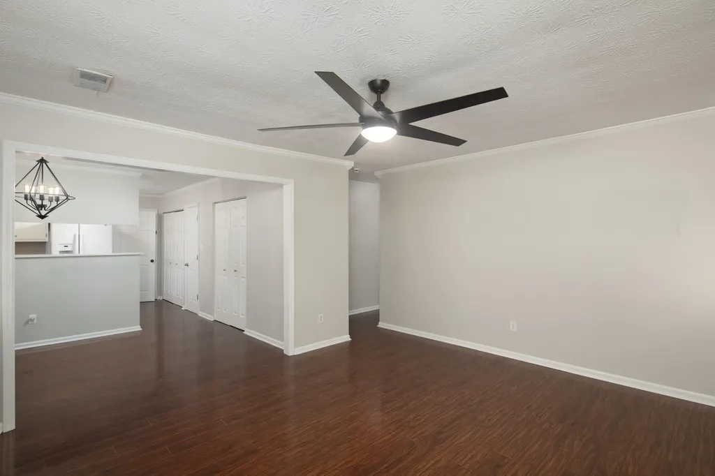 488 Larkwood Drive Lexington KY 40509
