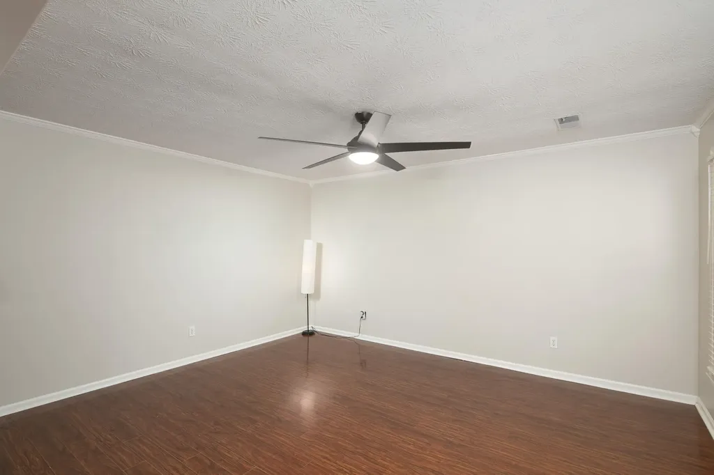 488 Larkwood Drive Lexington KY 40509