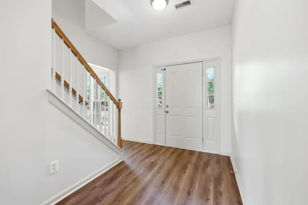 813 Vermillion Peak Pass Lexington KY 40515