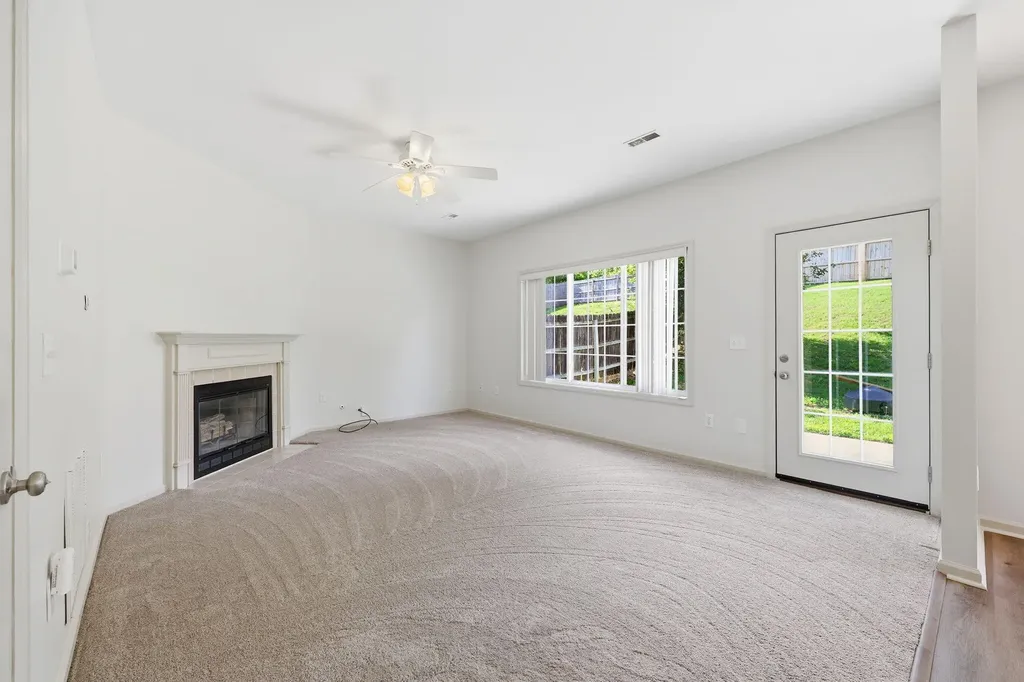813 Vermillion Peak Pass Lexington KY 40515