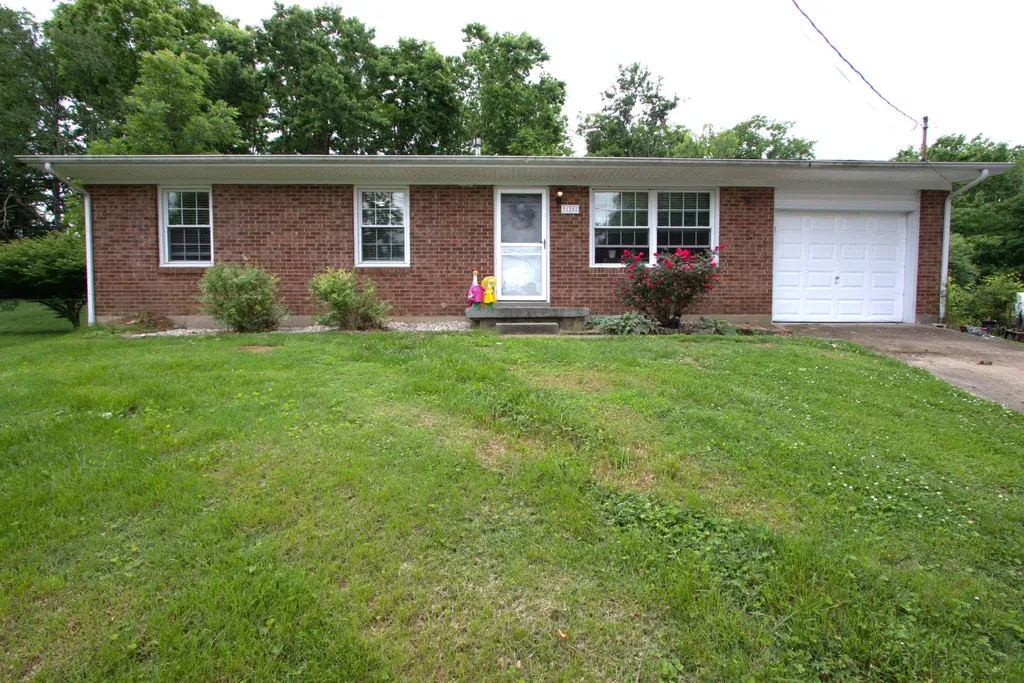 125 Kittison Drive Winchester KY 40391