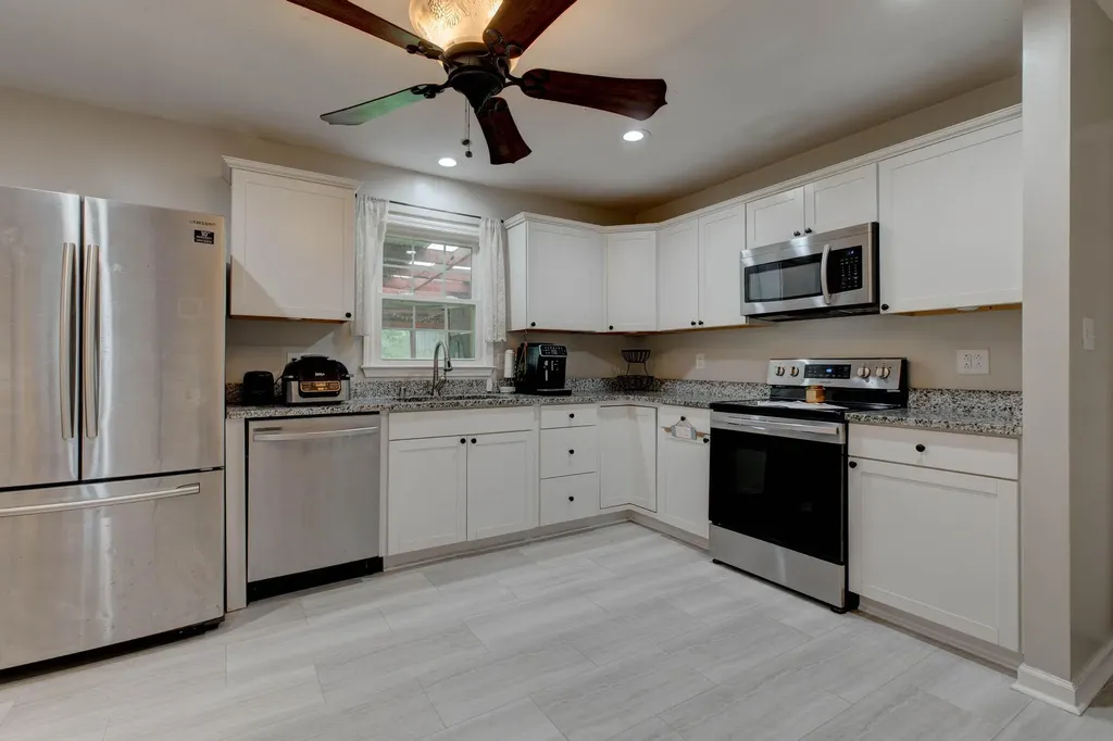 125 Kittison Drive Winchester KY 40391